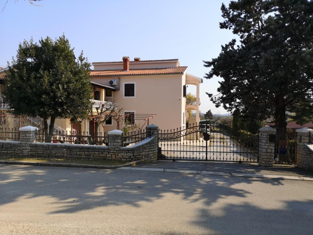 Poesia Poreč